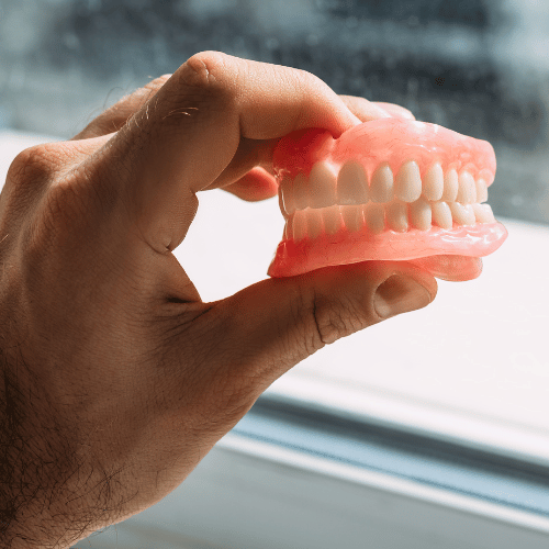 B2B acrylic denture outsourcing and premium high-impact PMMA denture manufacturing for US labs